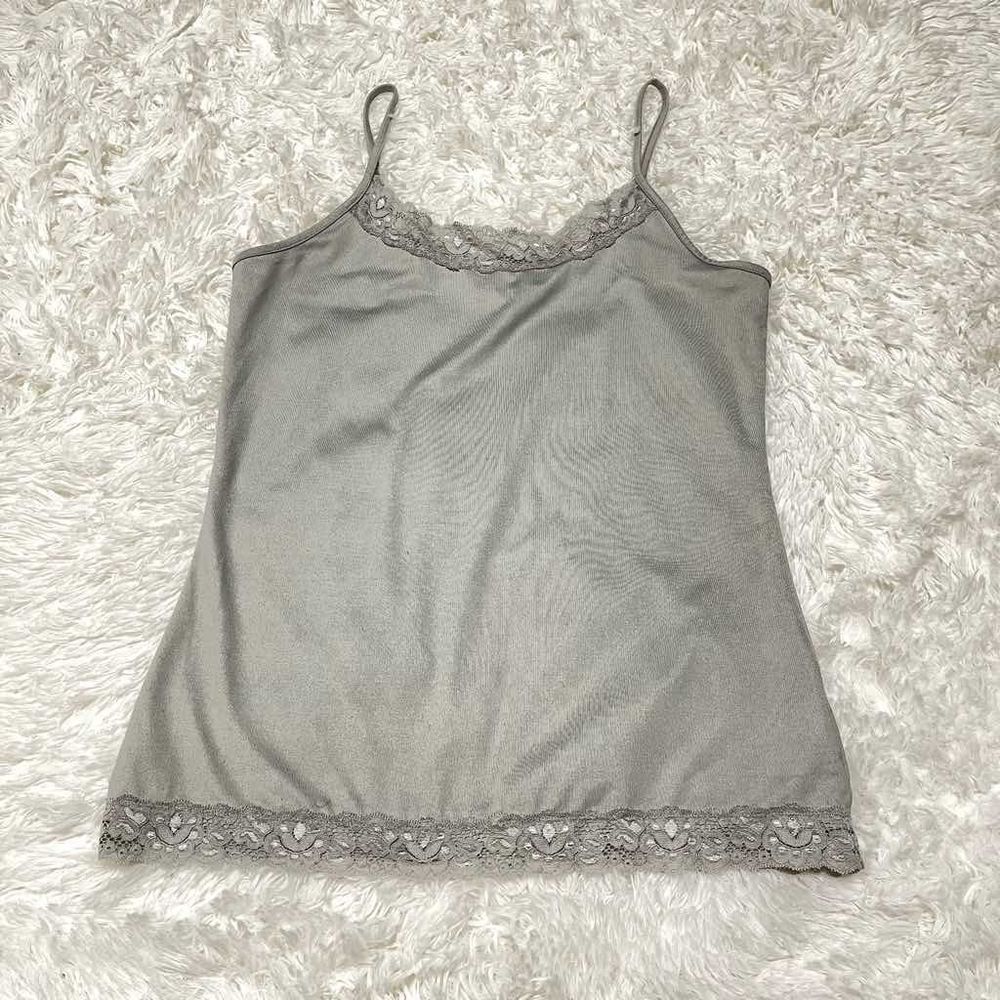 ✨Grey Chemise✨ soft and stretchy lace camisole